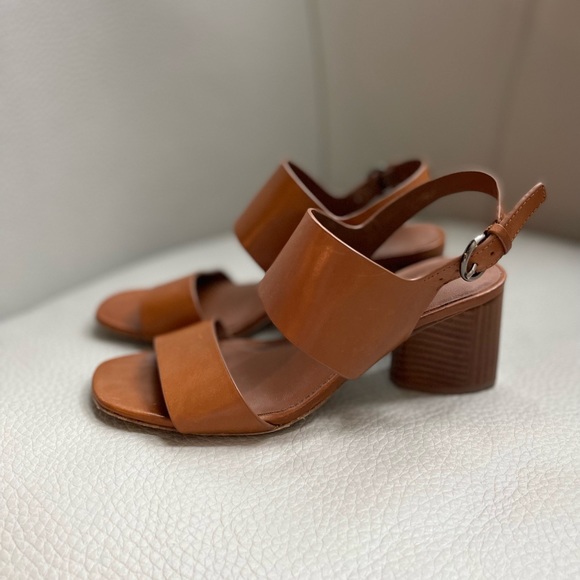 Via Spiga Libby Block-Heel Sandals tan leather sandal - Picture 2 of 5